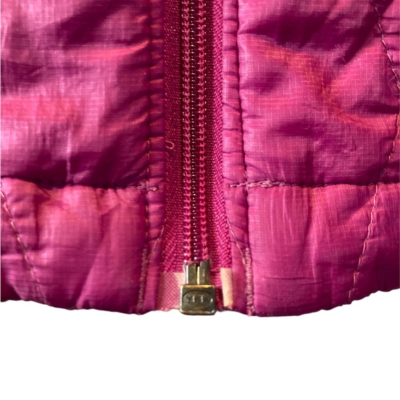 Patagonia Womens Nano Puff Jacket - Picture 8 of 8